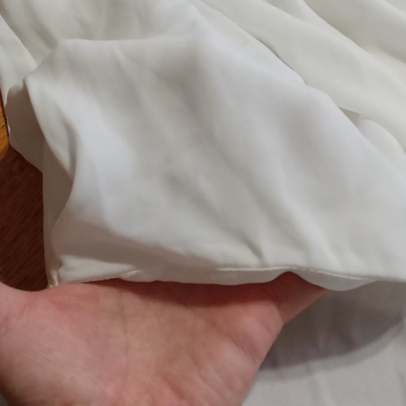 BCBGMAXAZRIA BLOUSE TOP SMALL Women SHIRT WHITE SHEER Casual NATTY NEW - Picture 5 of 8